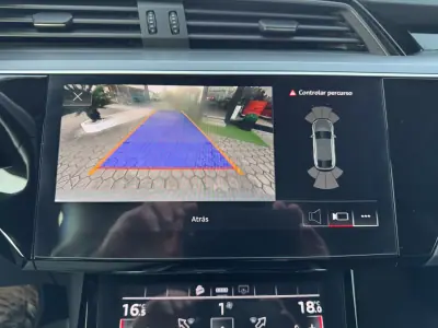 Audi e-tron Sportback 2020 - 28900 EUR, 102000 km - AUTO.MOTO.pt - 102000km - foto 11 de 54