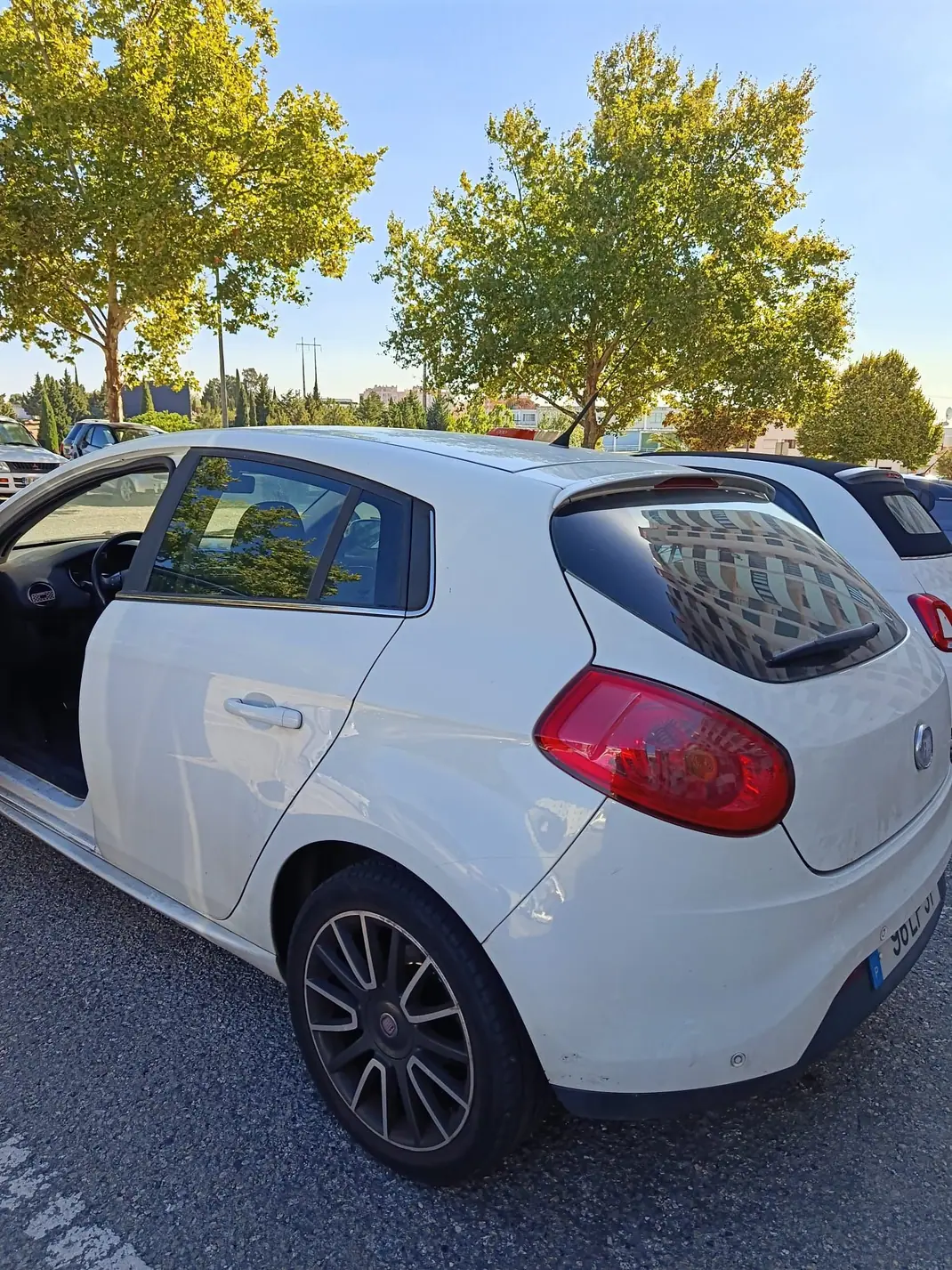 Fiat Bravo 2011 - 3700 EUR, 302000 km - 302000km - foto 2 de 4