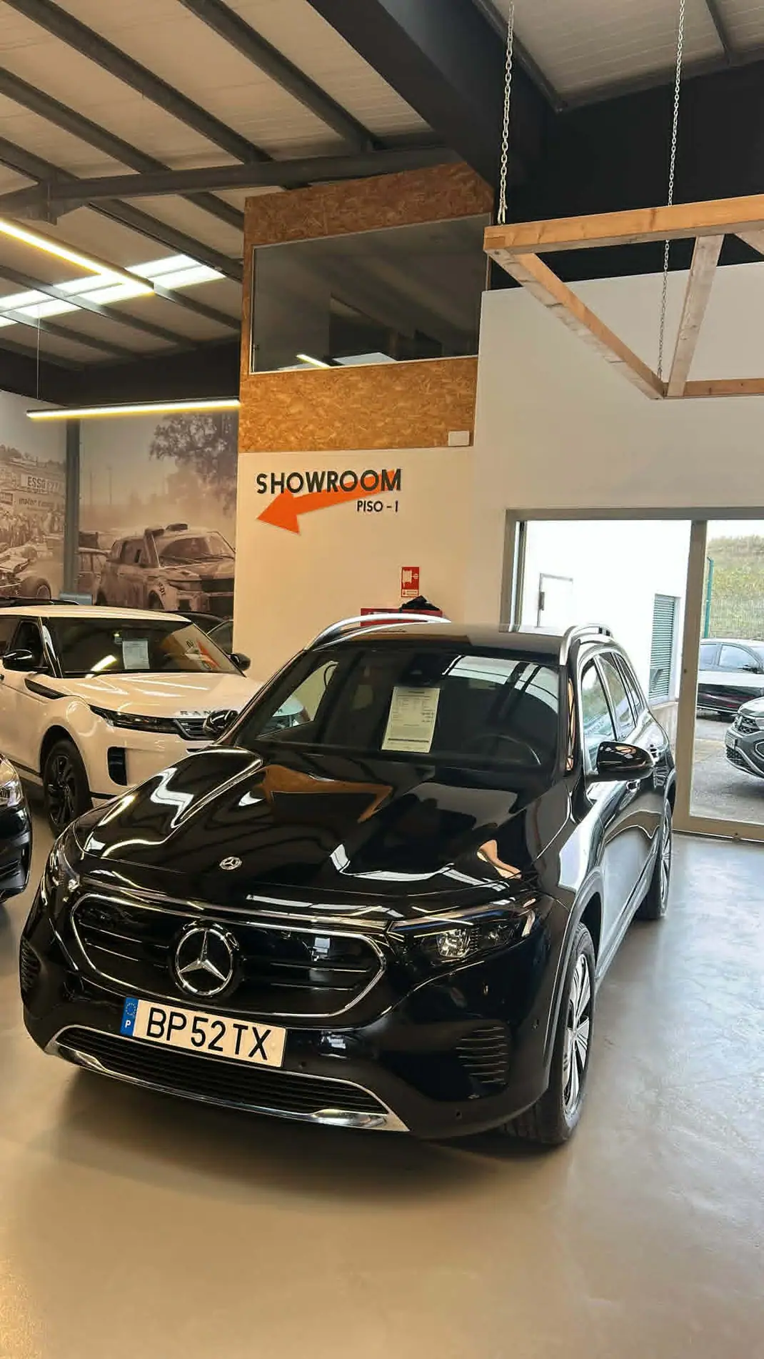 Mercedes-Benz EQB 2023 - 30500 EUR, 31500 km - AUTO.MOTO.pt - 31500km - foto 3 de 4