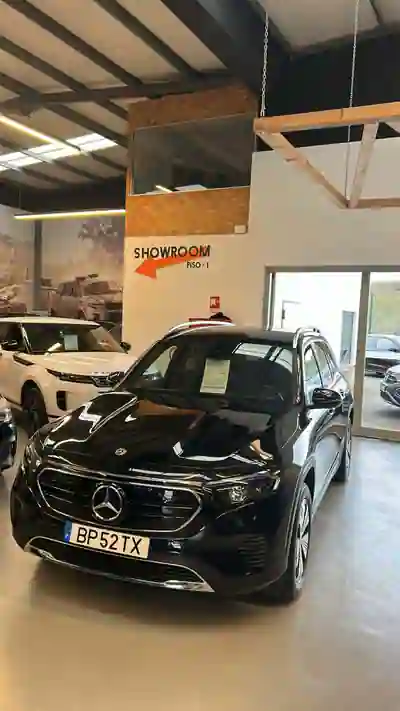 Mercedes-Benz EQB 2023 - 30500 EUR, 31500 km - AUTO.MOTO.pt - 31500km - foto 3 de 4