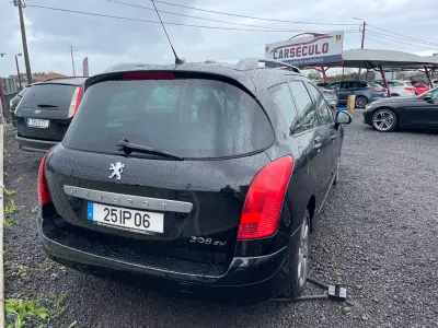 Peugeot 308 2009 - 7750 EUR, 233375 km - AUTO.MOTO.pt - 233375km - foto 4 de 19