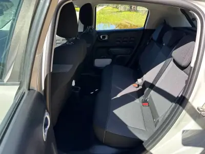 Citroën C3 2018 - 8200 EUR, 107000 km - AUTO.MOTO.pt - 107000km - foto 7 de 11