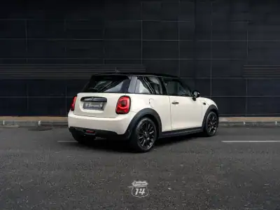 MINI One 2019 - 17990 EUR, 53900 km - AUTO.MOTO.pt - 53900km - foto 18 de 50
