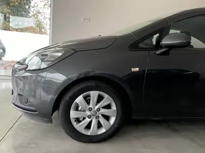 Opel Corsa 2017 - 7250 EUR, 128500 km - AUTO.MOTO.pt - 128500km - foto 17 de 64