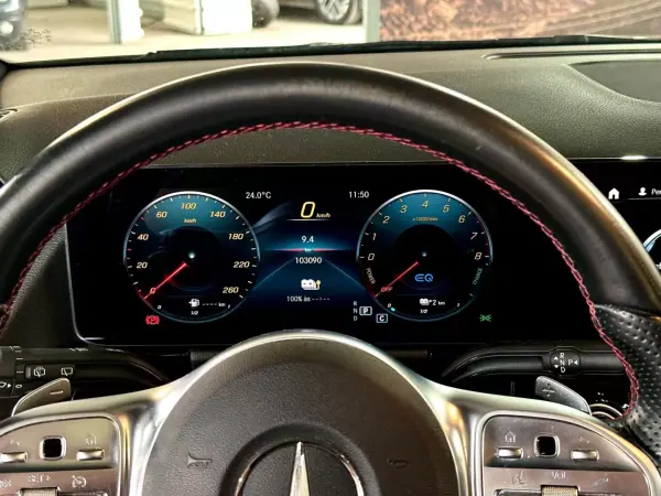 Mercedes-Benz GLA 250 2020 - 37900 EUR, 103090 km - AUTO.MOTO.pt - 103090km - foto 26 de 36