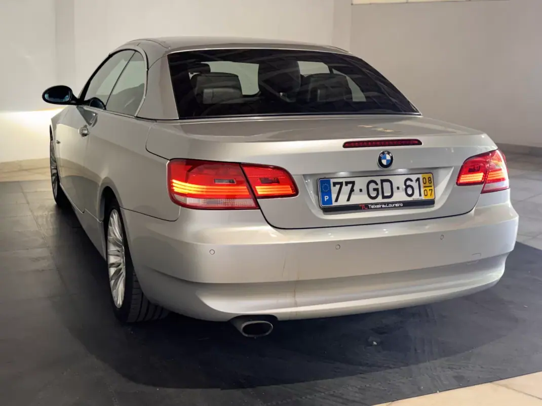 BMW 320 2008 - 14900 EUR, 145342 km - AUTO.MOTO.pt - 145342km - foto 14 de 33