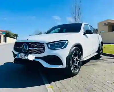 Mercedes-Benz GLC 300 2020 - 42750 EUR, 107000 km - AUTO.MOTO.pt - 107000km - foto 7 de 19