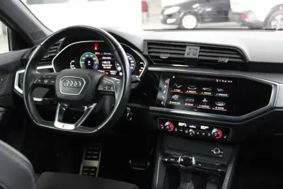 Audi Q3 Sportback 2021 - 35900 EUR, 89638 km - AUTO.MOTO.pt - 89638km - foto 13 de 18