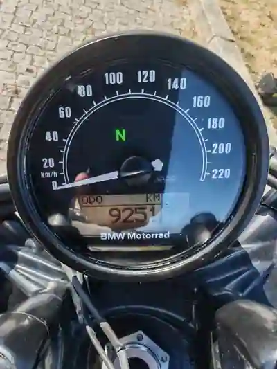 BMW R nineT 2019 - 13000 EUR, 9000 km - 9000km - foto 11 de 15