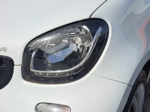 Smart ForFour 2018 - 9990 EUR, 49344 km - AUTO.MOTO.pt - 49344km - foto 4 de 43