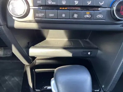 Kia XCeed 2021 - 16950 EUR, 147000 km - AUTO.MOTO.pt - 147000km - foto 19 de 33