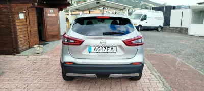 Nissan Qashqai 2021 - 23900 EUR, 67251 km - 67251km - foto 5 de 12