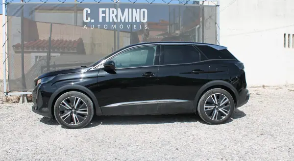 Peugeot 3008 2024 - 27480 EUR, 21284 km - AUTO.MOTO.pt - 21284km - foto 8 de 17