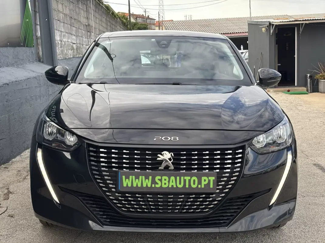 Peugeot 208 2021 - 12250 EUR, 98601 km - 98601km - foto 4 de 23