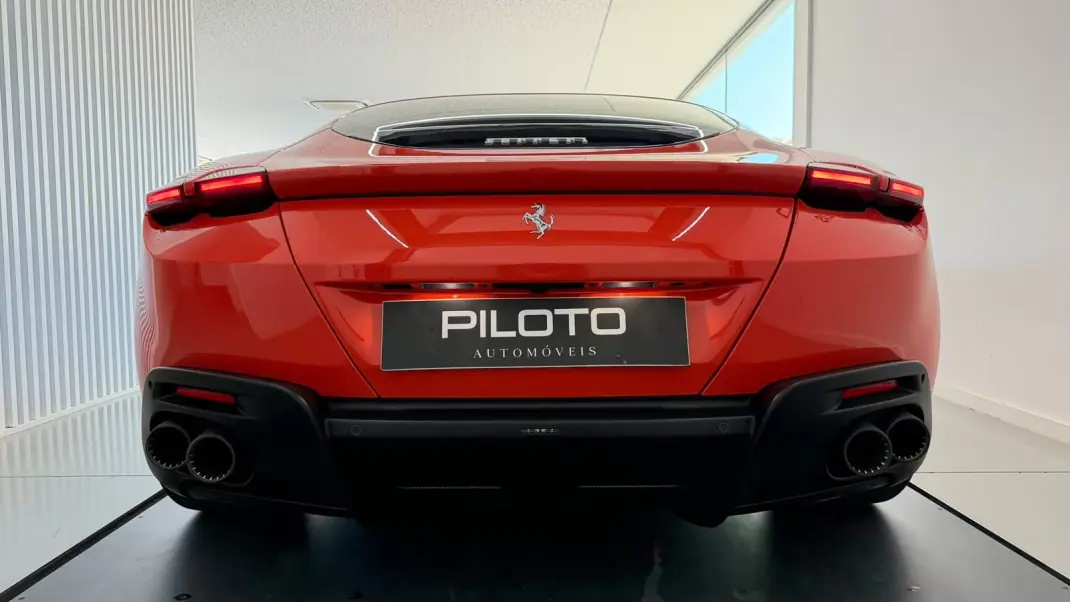 Ferrari Roma 2021 - 234990 EUR, 25965 km - 25965km - foto 8 de 32