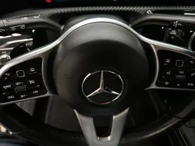 Mercedes-Benz CLA 180 2021 - 28800 EUR, 99800 km - AUTO.MOTO.pt - 99800km - foto 16 de 20