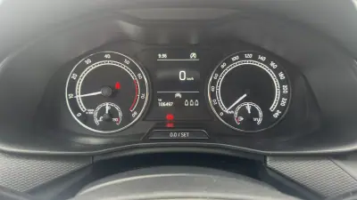 Skoda Scala 2022 - 13490 EUR, 106000 km - AUTO.MOTO.pt - 106000km - foto 7 de 18