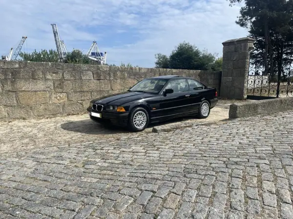 BMW 323 1998 - 19900 EUR, 160000 km - AUTO.MOTO.pt - 160000km - foto 7 de 68