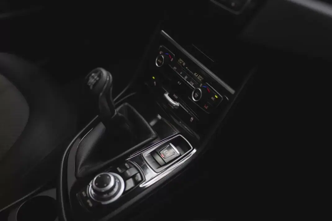 BMW 216 Active Tourer 2015 - 12750 EUR, 196513 km - AUTO.MOTO.pt - 196513km - foto 29 de 43