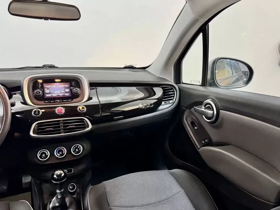 Fiat 500X 2015 - 9950 EUR, 130000 km - 130000km - foto 22 de 48