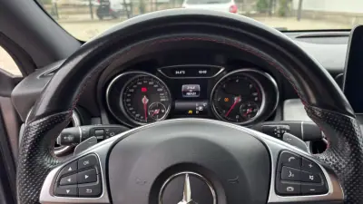Mercedes-Benz CLA 200 2017 - 21800 EUR, 181000 km - AUTO.MOTO.pt - 181000km - foto 32 de 55