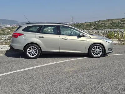 Ford Focus SW 2016 - 10250 EUR, 142148 km - 142148km - foto 20 de 20