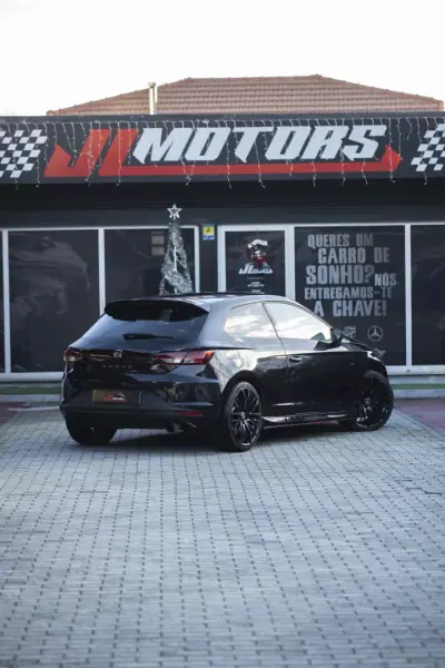 SEAT Leon 2014 - 22900 EUR, 154000 km - AUTO.MOTO.pt - 154000km - foto 25 de 32