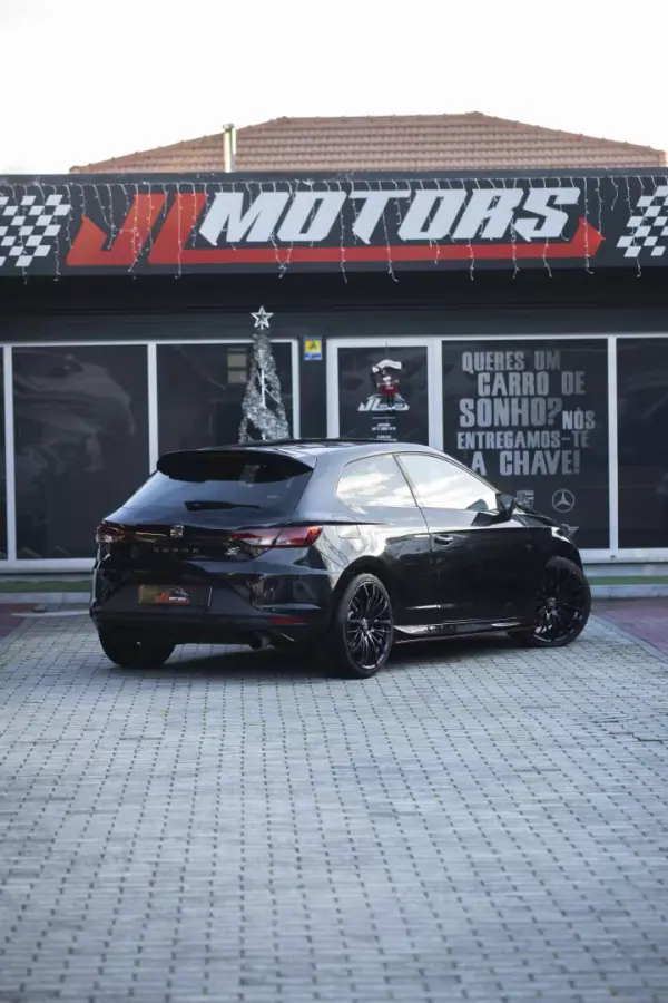 SEAT Leon 2014 - 22900 EUR, 154000 km - AUTO.MOTO.pt - 154000km - foto 25 de 32