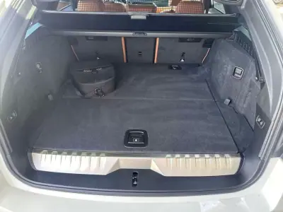 BMW 530e 2021 - 33900 EUR, 101252 km - AUTO.MOTO.pt - 101252km - foto 8 de 28