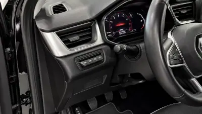 Renault Captur 2022 - 17900 EUR, 90718 km - 90718km - foto 8 de 17
