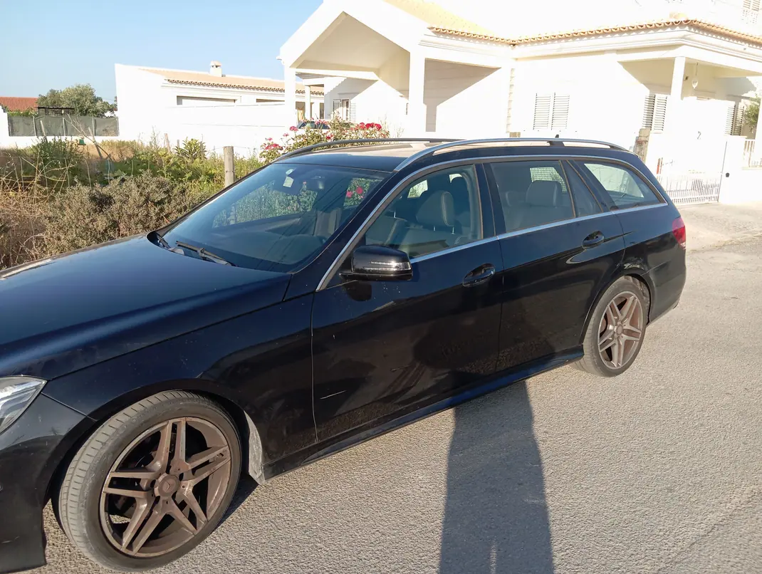 Mercedes-Benz E 300 2013 - 14500 EUR, 193000 km - 193000km - foto 5 de 6