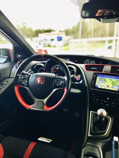 Honda Civic 2016 - 37750 EUR, 118000 km - AUTO.MOTO.pt - 118000km - foto 13 de 20