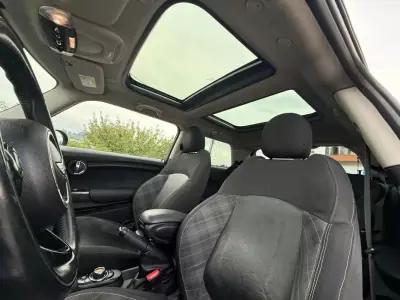 MINI Cooper 2017 - 14999 EUR, 131500 km - AUTO.MOTO.pt - 131500km - foto 9 de 30