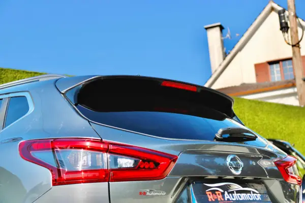 Nissan Qashqai 2018 - 16500 EUR, 203000 km - AUTO.MOTO.pt - 203000km - foto 11 de 32