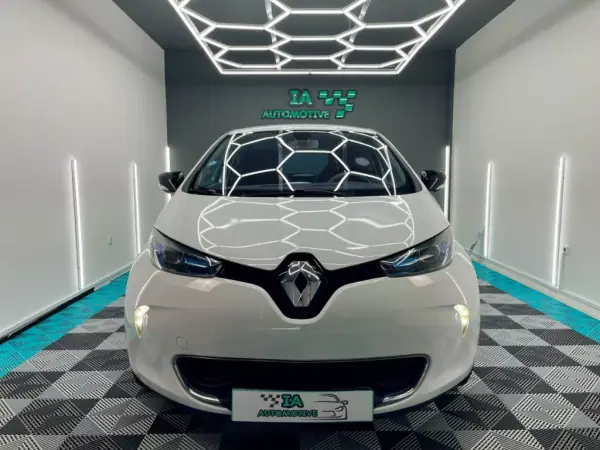 Renault Zoe 2016 - 8250 EUR, 23000 km - 23000km - foto 2 de 15