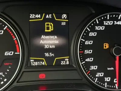 SEAT Leon ST 2017 - 12900 EUR, 128174 km - AUTO.MOTO.pt - 128174km - foto 8 de 28