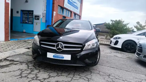Mercedes-Benz A 180 2013 - 11900 EUR, 187000 km - AUTO.MOTO.pt - 187000km - foto 5 de 26