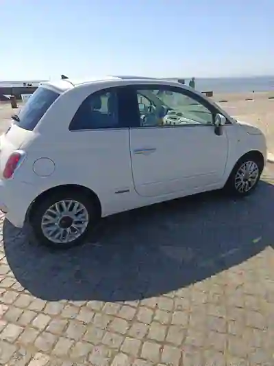 Fiat 500 2014 - 6999 EUR, 136000 km - AUTO.MOTO.pt - 136000km - foto 7 de 9