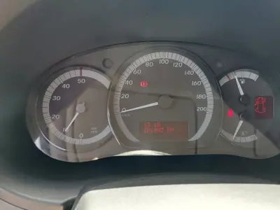 Mercedes-Benz 108 CDI/27 2017 - 12750 EUR, 161993 km - AUTO.MOTO.pt - 161993km - foto 9 de 21