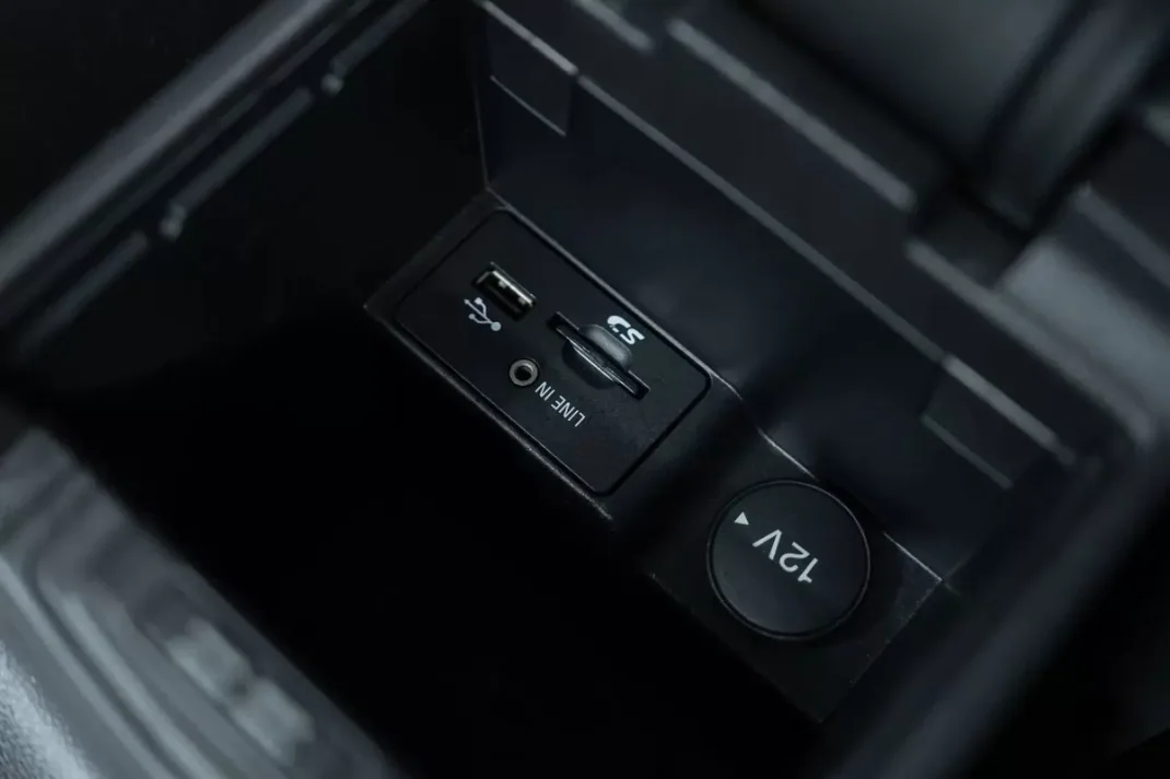 Ford Focus 2016 - 42950 EUR, 61000 km - AUTO.MOTO.pt - 61000km - foto 48 de 49