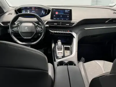 Peugeot 3008 2019 - 17490 EUR, 92000 km - AUTO.MOTO.pt - 92000km - foto 20 de 22