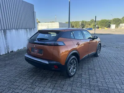 Peugeot 2008 2023 — foto 4 de 16