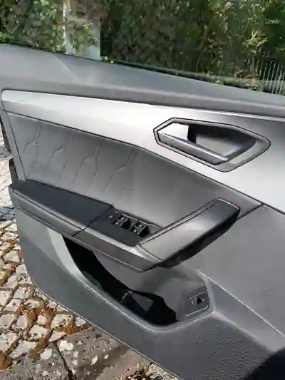 Cupra Formentor 2021 - 27900 EUR, 58700 km - AUTO.MOTO.pt - 58700km - foto 11 de 13