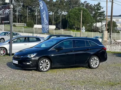 Opel Astra Sports Tourer 2018 - 12984 EUR, 97000 km - AUTO.MOTO.pt - 97000km - foto 26 de 26