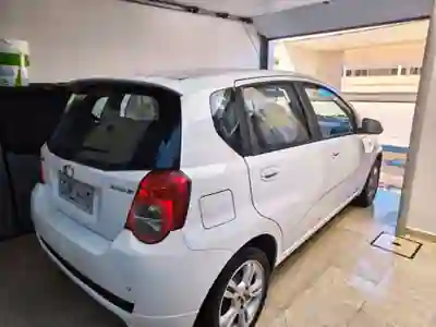 Chevrolet Aveo 2009 — foto 4 de 11