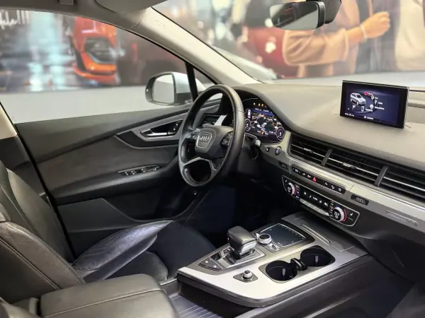 Audi Q7 2016 - 34900 EUR, 240000 km - AUTO.MOTO.pt - 240000km - foto 11 de 20