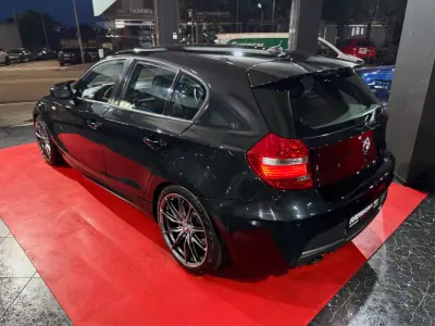 BMW 118 2010 - 13900 EUR, 224244 km - AUTO.MOTO.pt - 224244km - foto 4 de 20