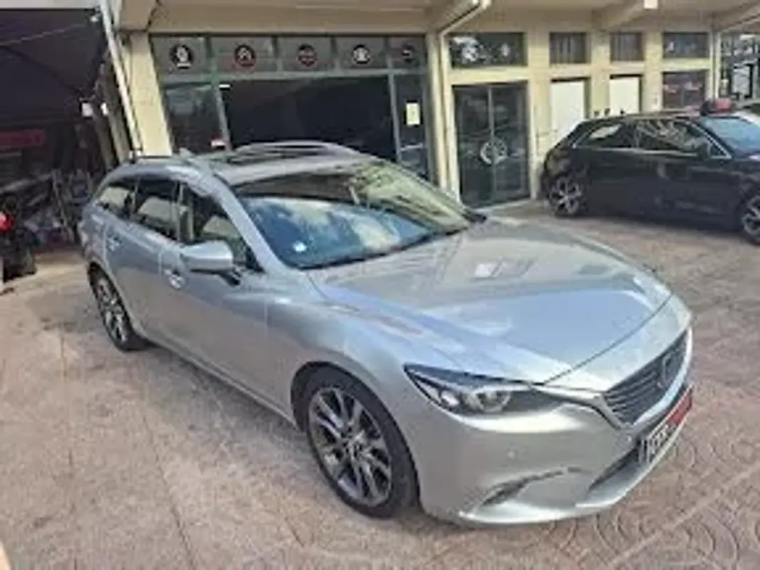 Mazda 6 2016 - 15900 EUR, 146458 km - AUTO.MOTO.pt - 146458km - foto 4 de 17