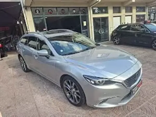Mazda 6 2016 - 15900 EUR, 146458 km - AUTO.MOTO.pt - 146458km - foto 4 de 17