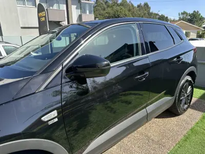 Opel Grandland X 2020 - 15900 EUR, 160000 km - 160000km - foto 15 de 55